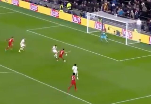 Lewandowski-goal-Bayern-Tottenham