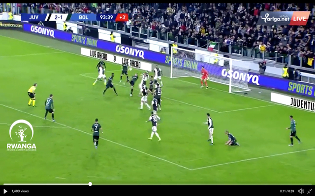 Video-Buffon-saves-overhead-kick
