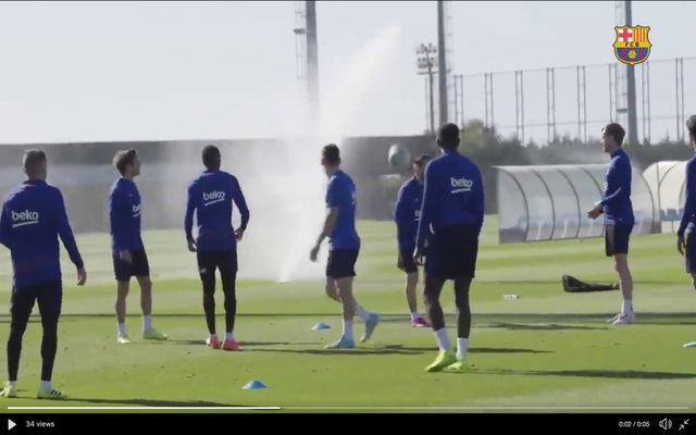 Video-Messi-insane-touch-in-Barcelona-training