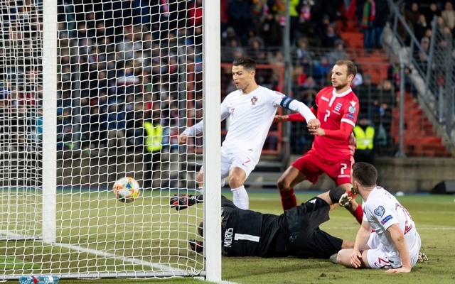 Ronaldo-scores-for-Portgual-vs-Luxembourg