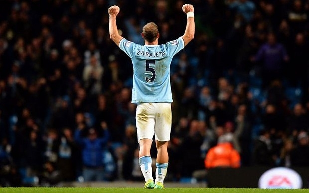 Zabaleta-celebrates-for-Manchester-City