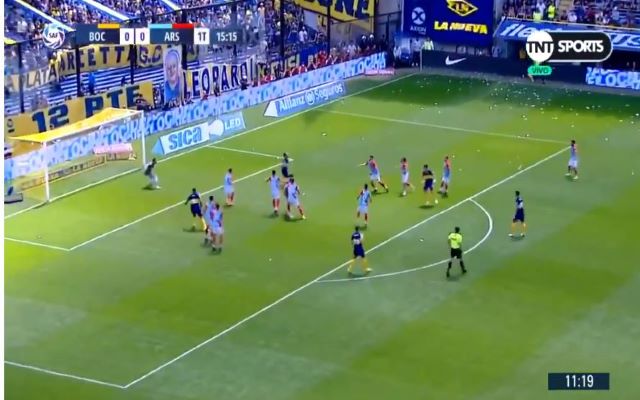 tevez-overhead
