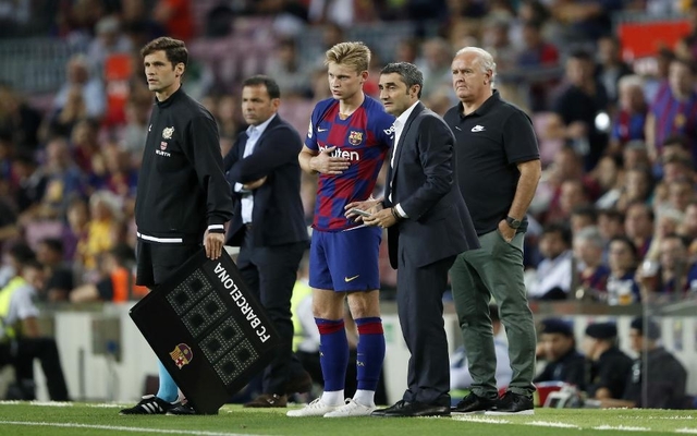 Frenkie-de-Jong-and-Ernesto-Valverde
