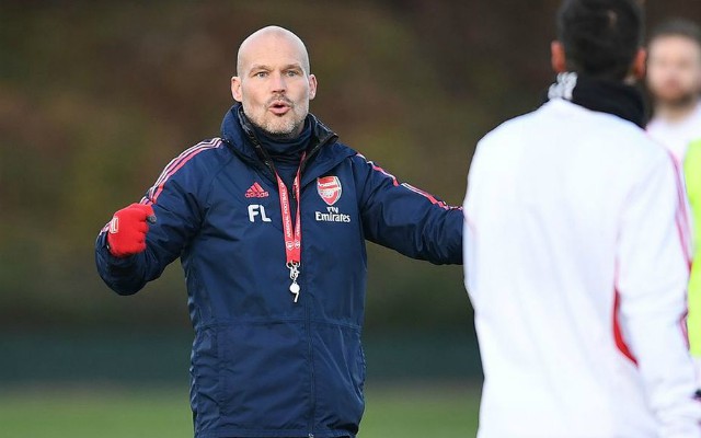 ljungberg-arsenal-training-session