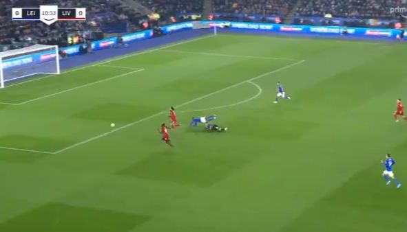 salah-leicester-chance