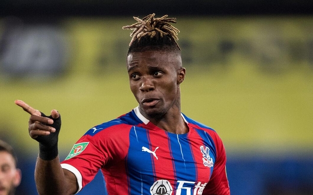 Wilfried-Zaha-gesture