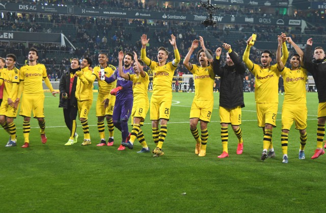 borussia-dortmund-players-pay-cut