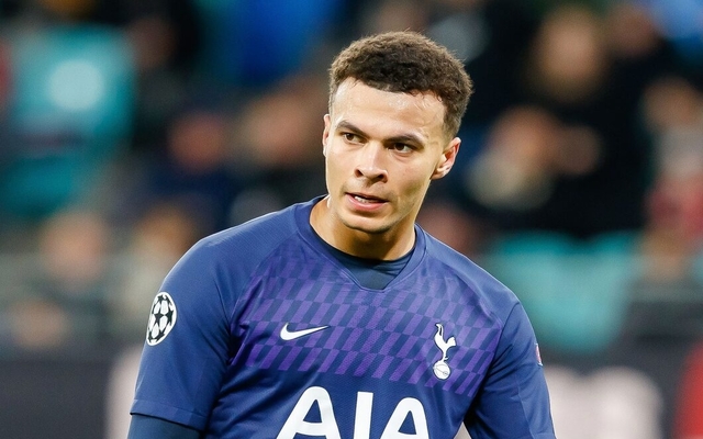 Dele-Alli-in-action-for-Spurs
