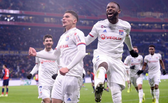 aouar dembele olympique lyon
