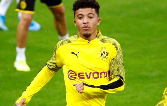 jadon sancho warming up