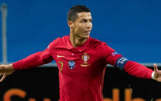 cristiano ronaldo 100 portugal goals