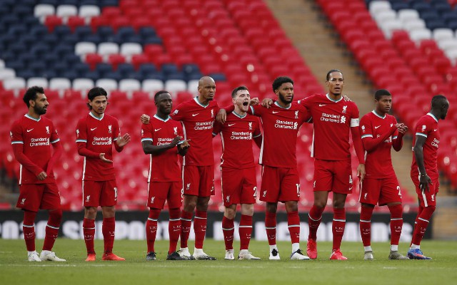 liverpool players watching penalties