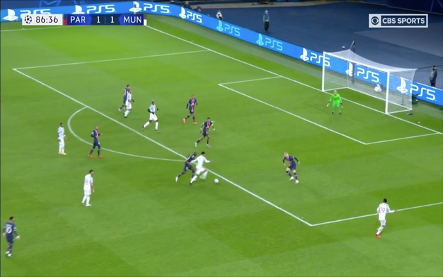 Video - Rashford makes it 2-1 vs PSG