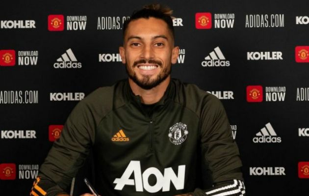 man utd alex telles