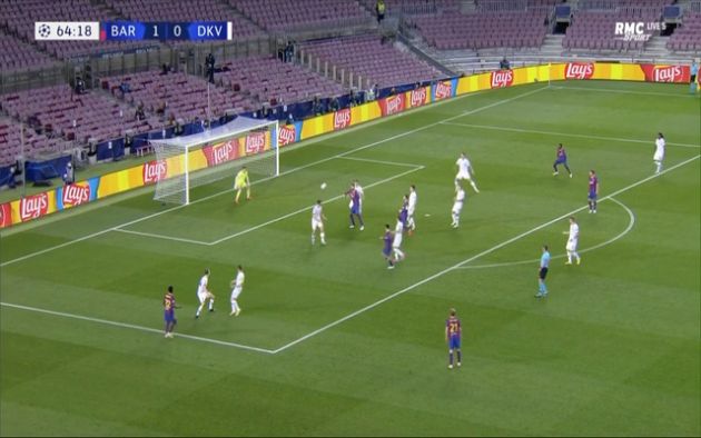 Video - Pique makes it 2-0 against Kyiv