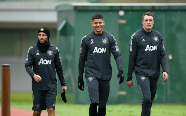 mata rojo jones utd