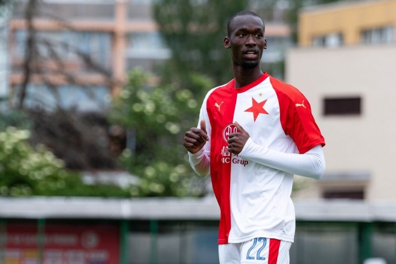 Abdallah Sima in action for Slavia Prague