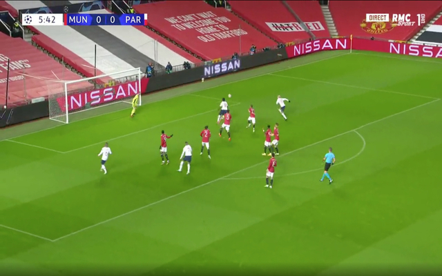 Video - Neymar scores against Man United