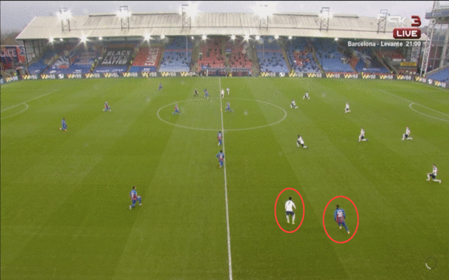 Video - Son and Benteke forget to take the knee before Spurs vs Palace