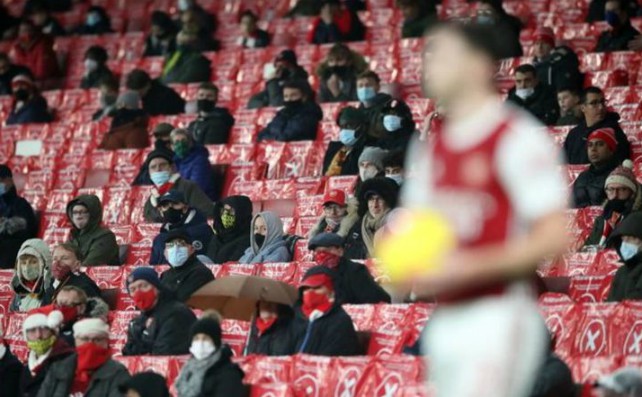arsenal fans masks burnley