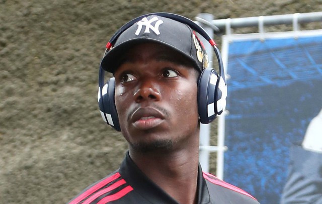pogba hat headphones