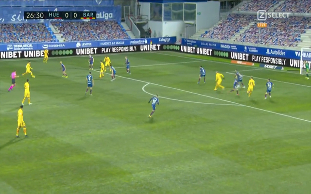 Video - Messi assists De Jong opener vs Huesca