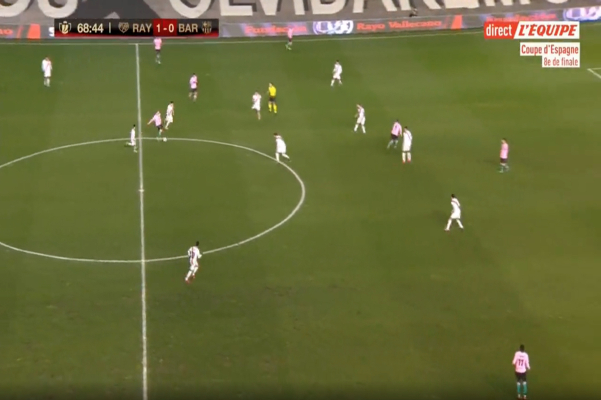 Video - Messi equalises for Barcelona against Vallecano