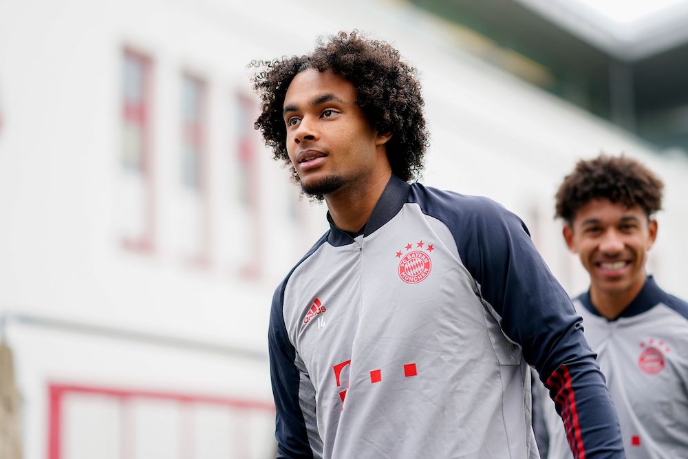 Man United want to sign Joshua Zirkzee.