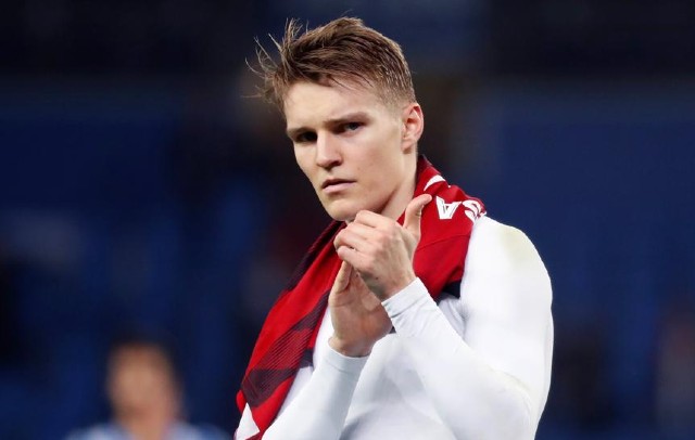 odegaard red shirt