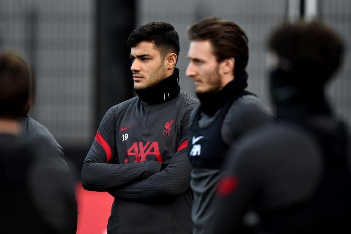 Ozan Kabak and Ben Davies in Liverpool training