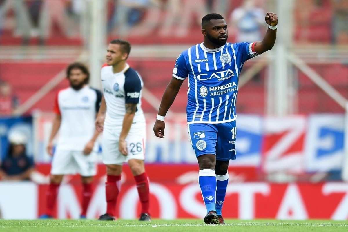 Santiago Morro Garcia for Godoy Cruz