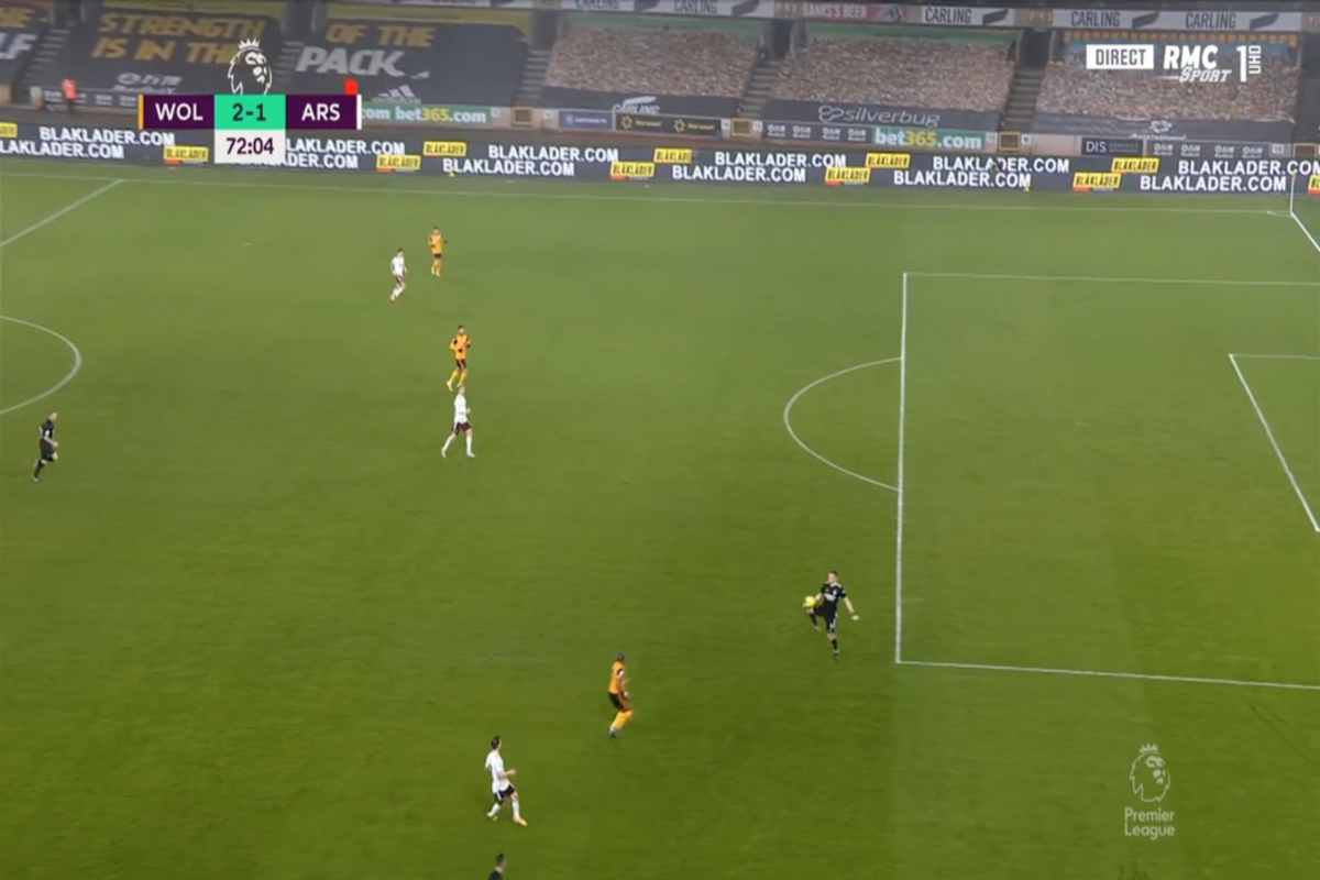 Video - Leno red card for Arsenal against Wolves