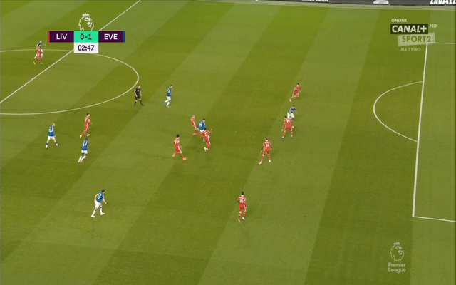 Video - Richarlison scores early for Everton