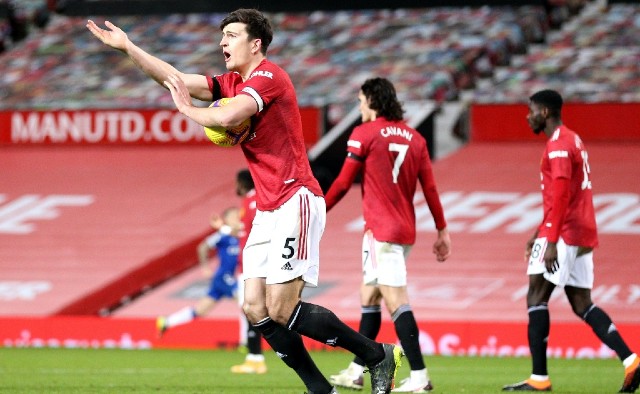 maguire cavani united