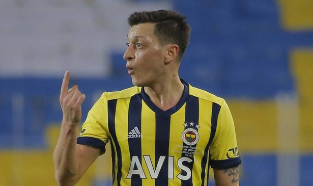 Ozil Fenerbahce