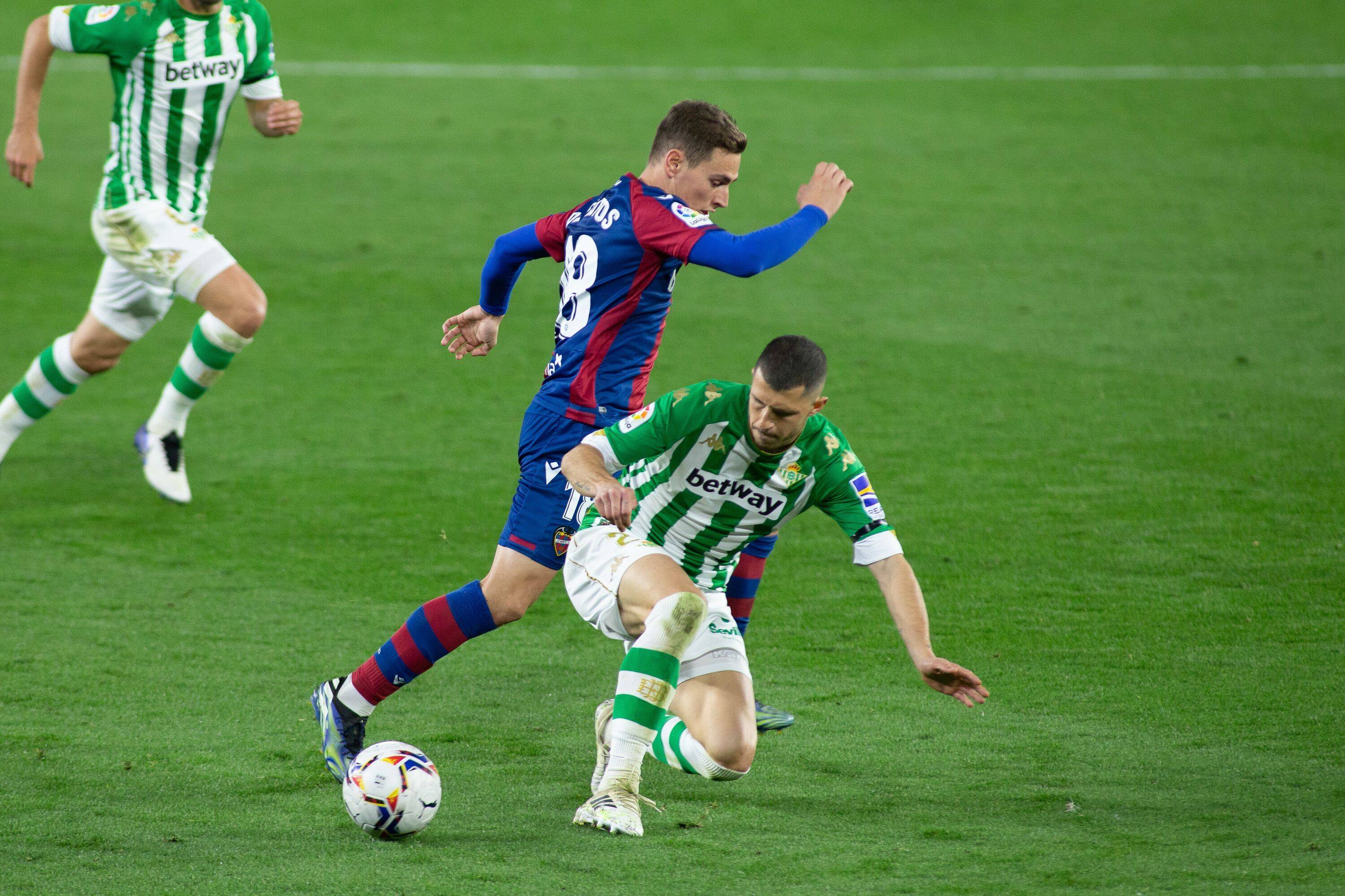 Guido Rodriguez in action for Real Betis