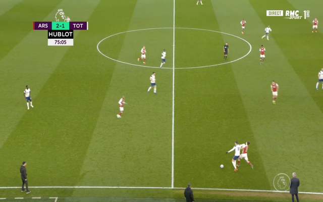 Video - Lamela sent off for Spurs against Arsenal