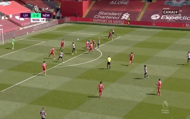 Video - Willock scores late equaliser for Newcastle vs Liverpool