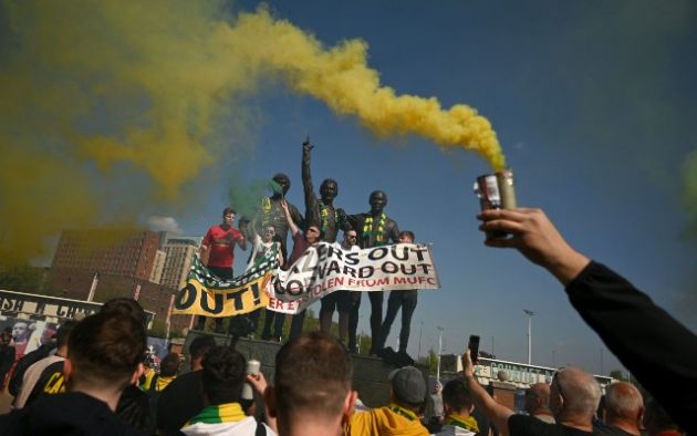 glazers out protest