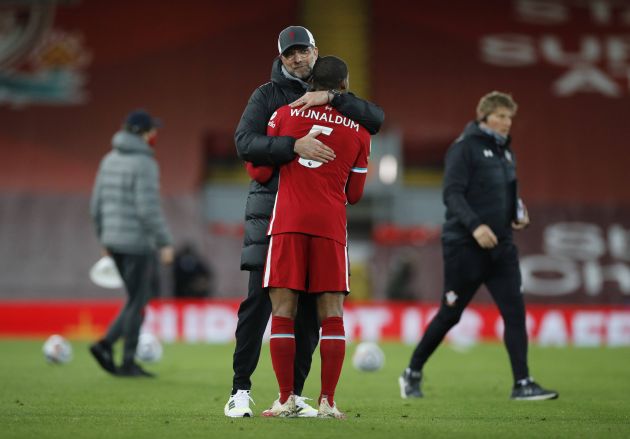 Jurgen Klopp hugs Gini Wijnaldum