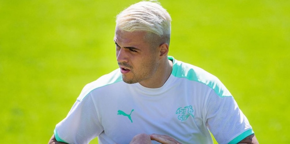 Xhaka, Mourinho