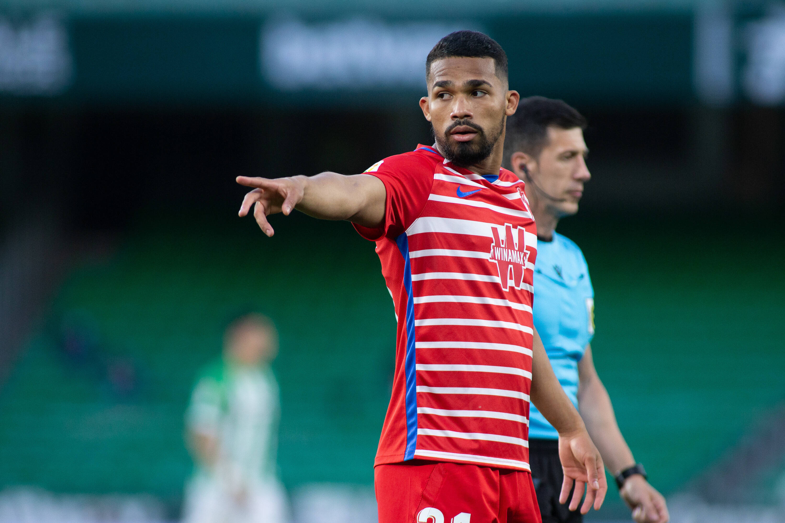 Yangel Herrera in action for Granada