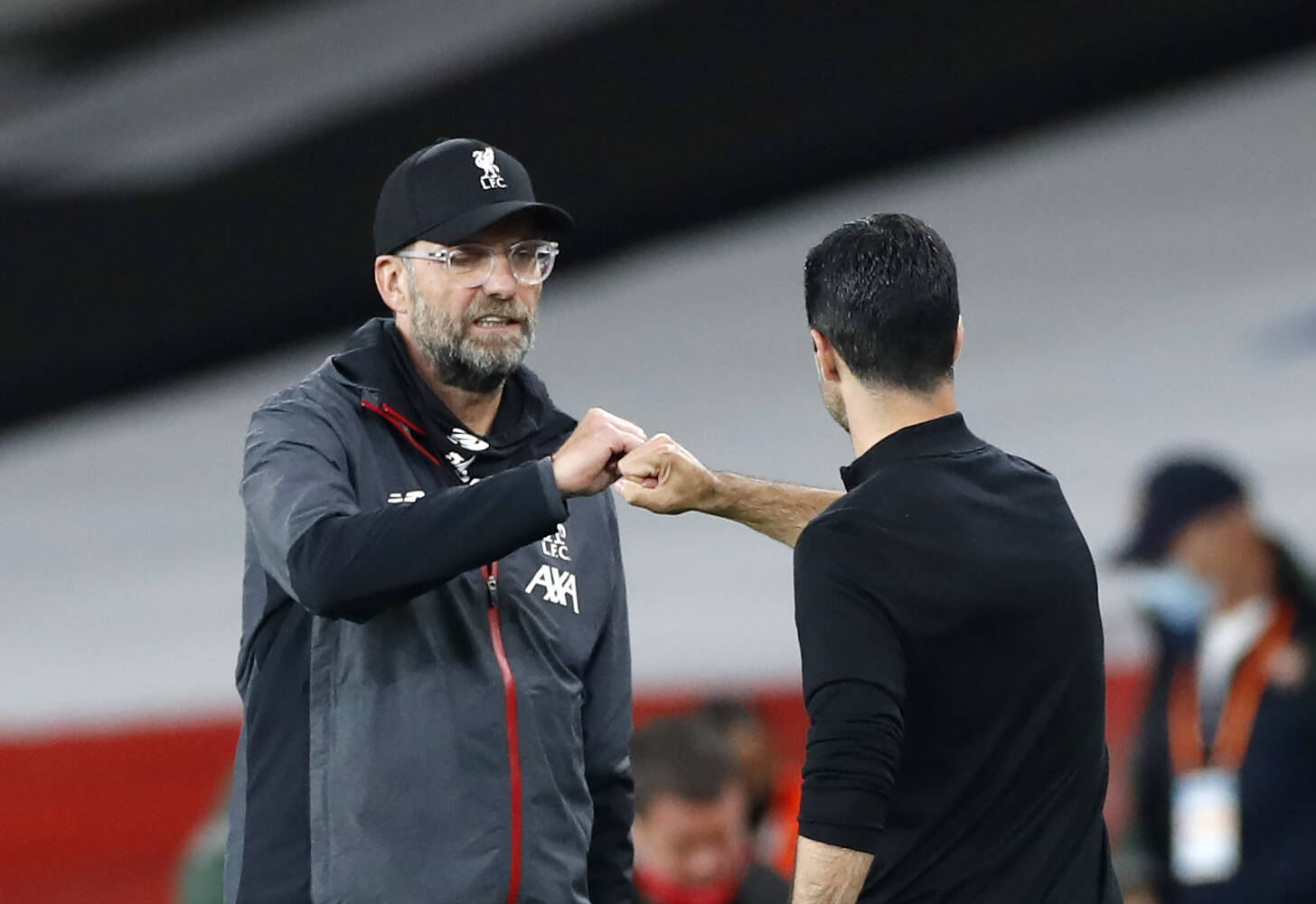 Jurgen Klopp fist bumps Mikel Arteta as Liverpool play Arsenal