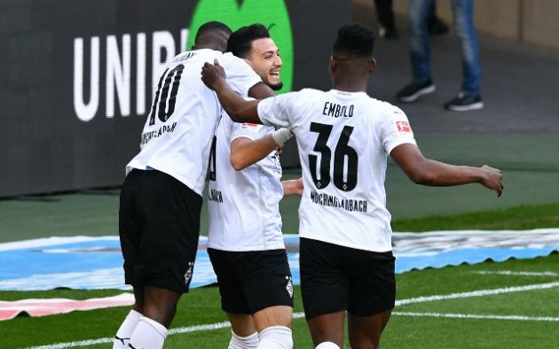 embolo gladbach team-mates