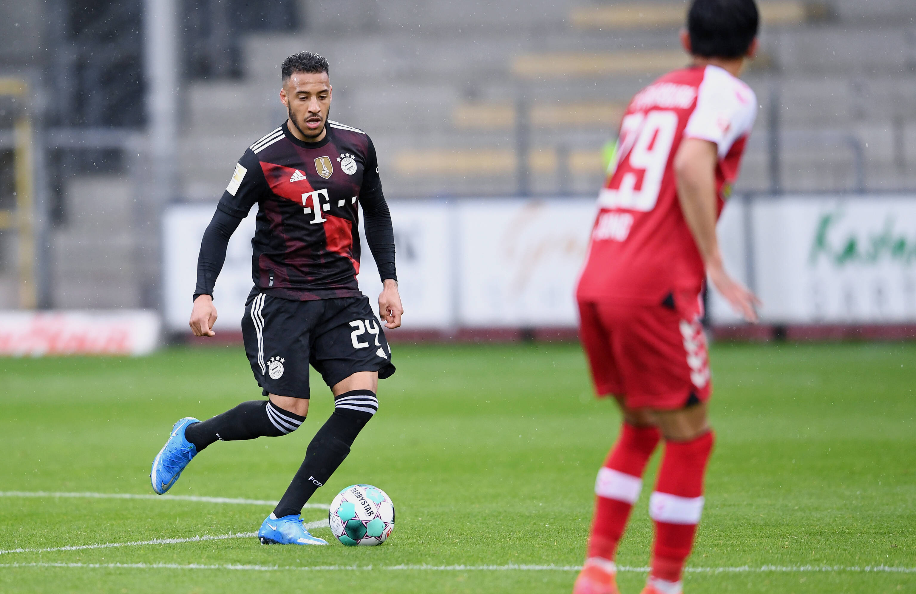 West Ham are eyeing Tolisso