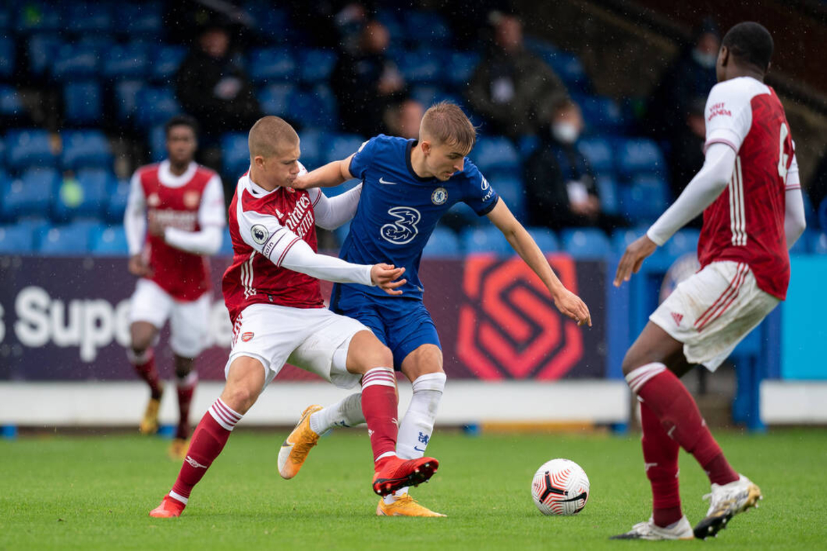 Harry Clarke in action for Arsenal Under-23s