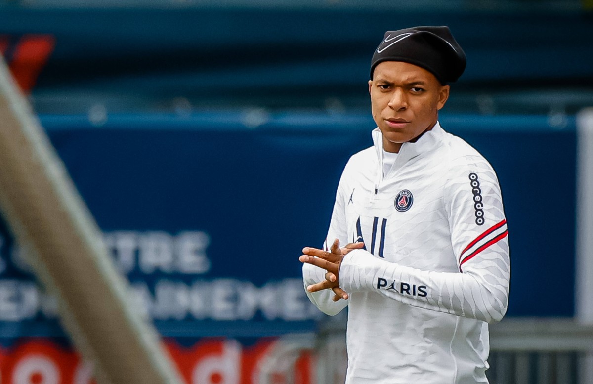 Kylian Mbappe PSG training