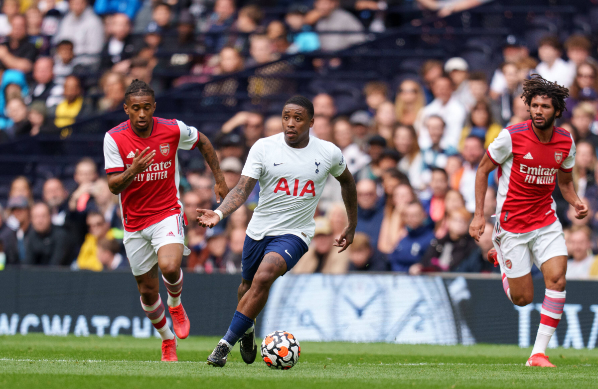 Reiss Nelson, Bergwijn and Elneny during Arsenal vs Spurs friendly