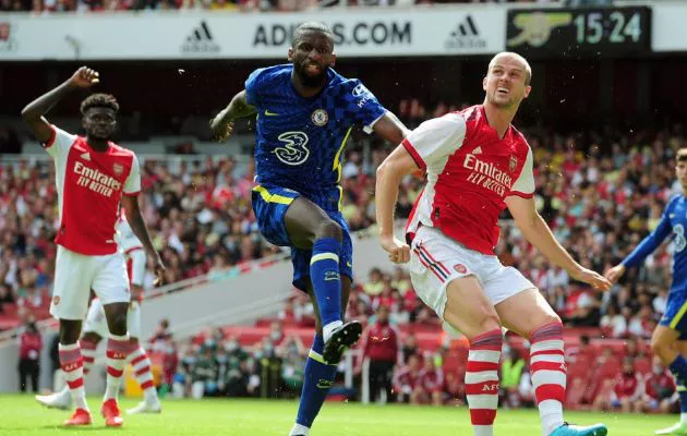 Rudiger Holding