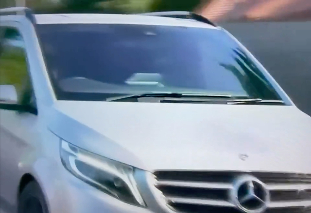 Sky capture Willock arriving at Newcastle to seal Arsenal transfer